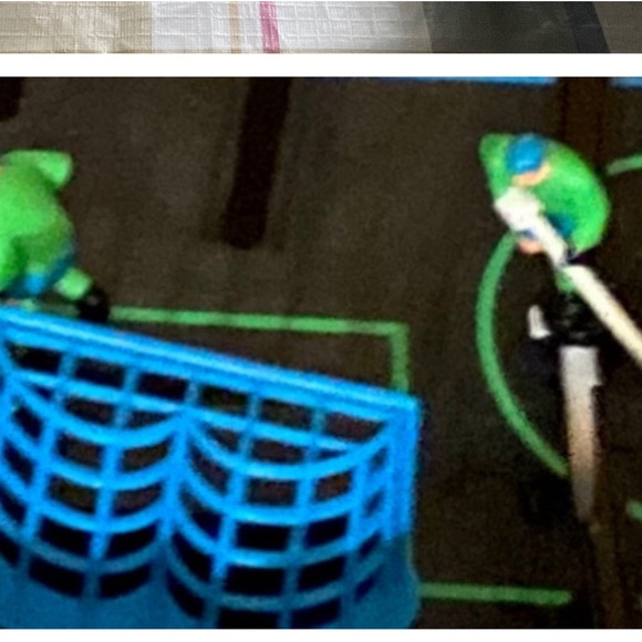 Mini tabletop hockey - Picture 7 of 8